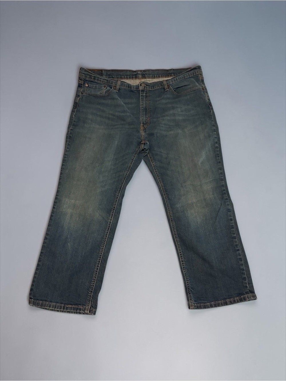 Levi's Men's Relaxed Fit Jeans in Faded Blue-Grey